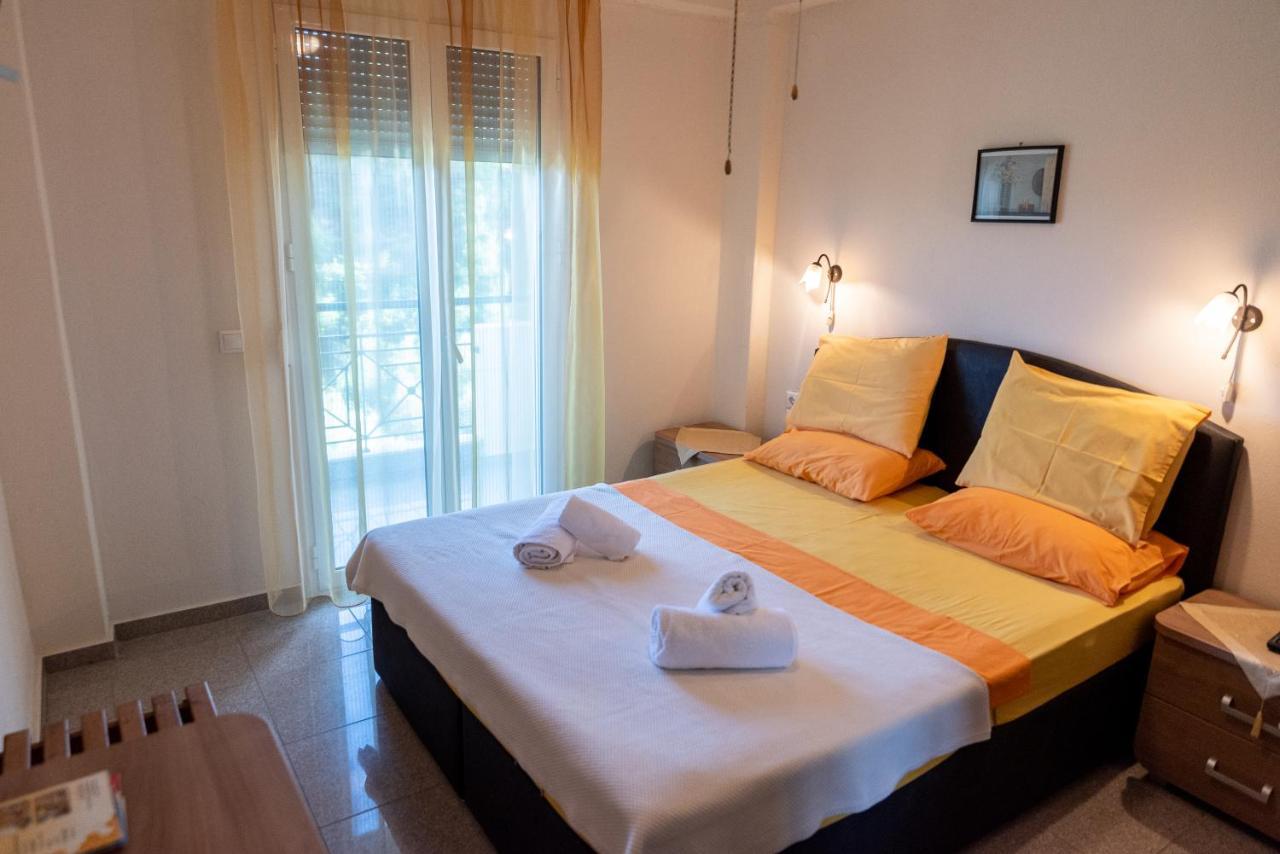 Nikos Apartments Órmos Panajías Eksteriør bilde