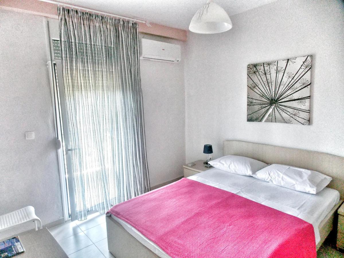 Nikos Apartments Órmos Panajías Eksteriør bilde