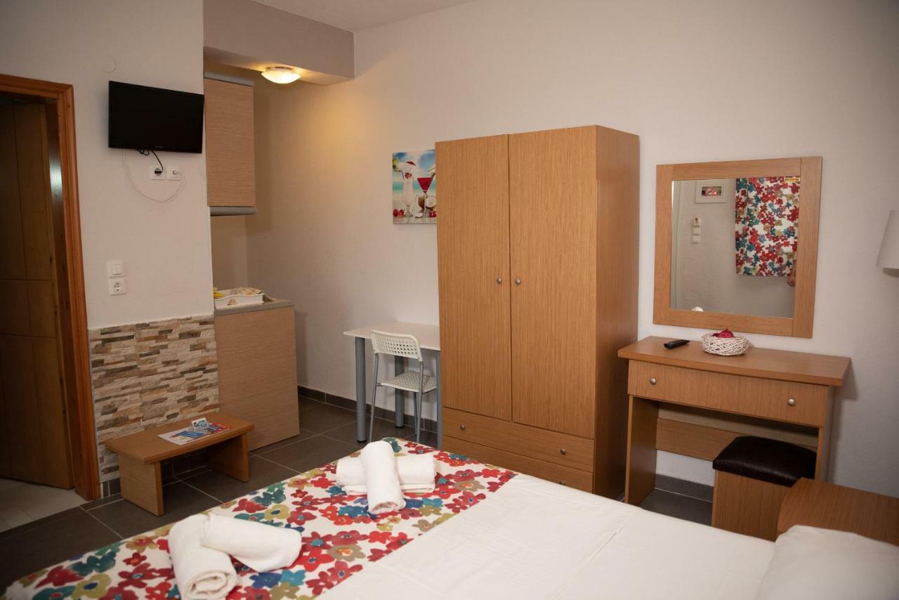 Nikos Apartments Órmos Panajías Eksteriør bilde