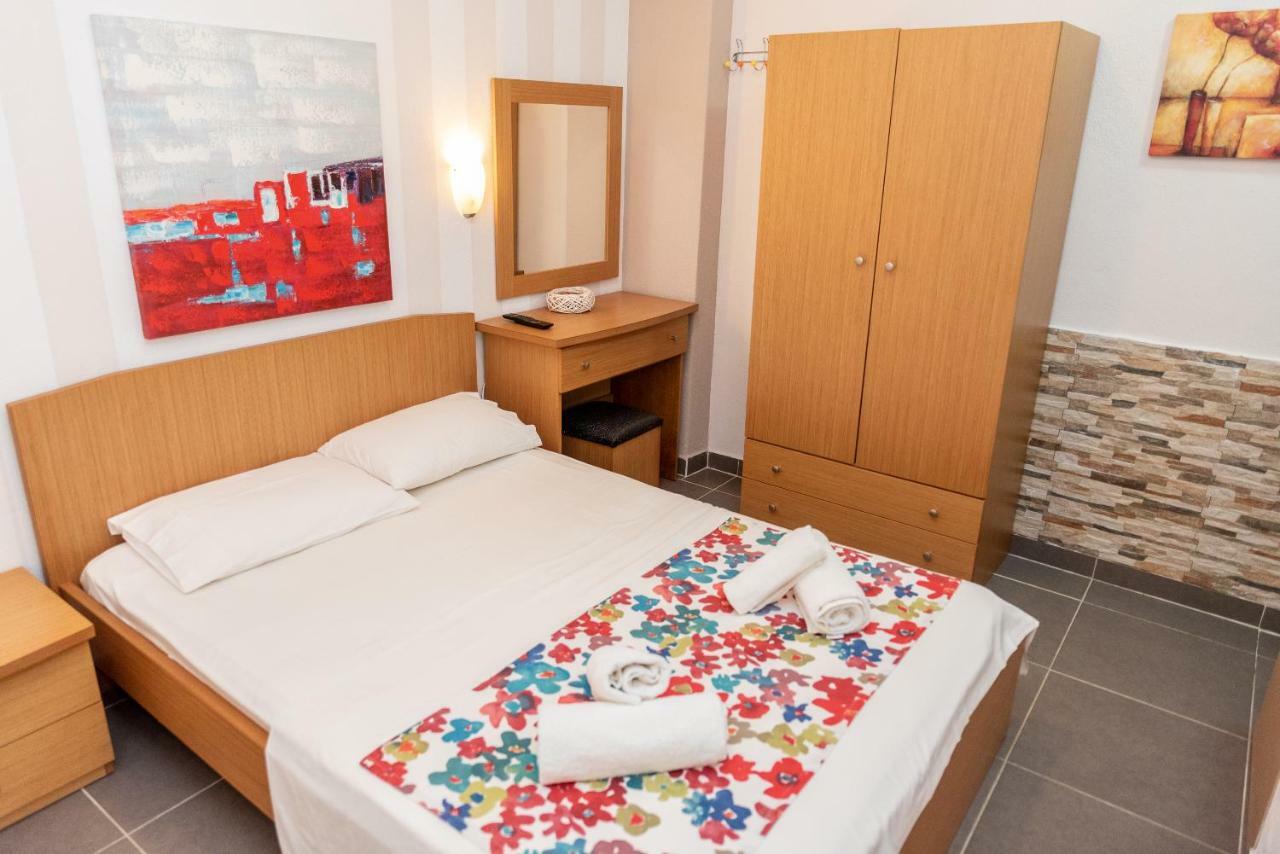 Nikos Apartments Órmos Panajías Eksteriør bilde